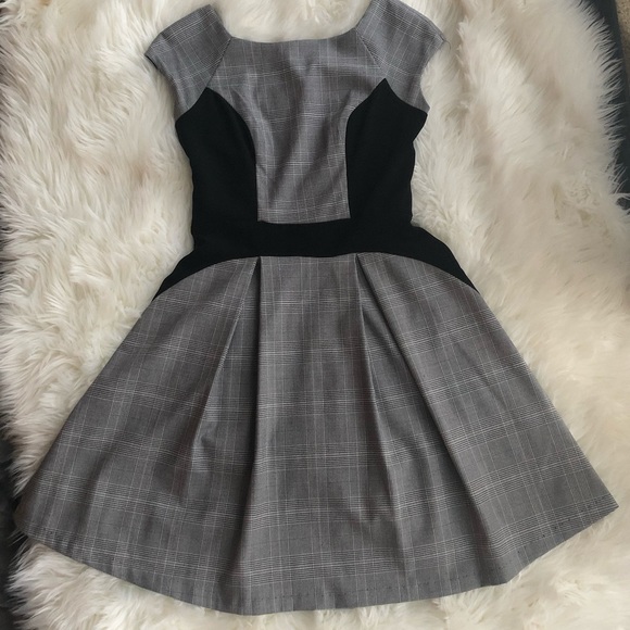 Eva Franco Plaid Dress - Picture 1 of 4